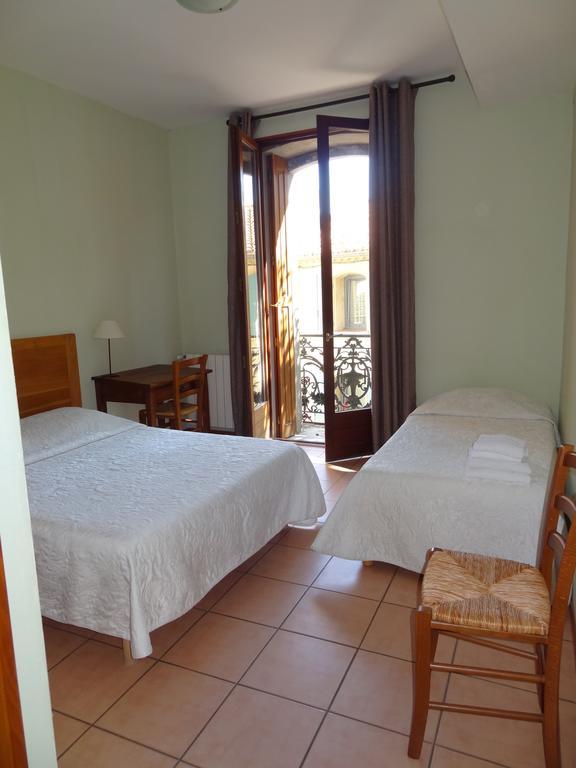 Les Santolines Hotel Cucugnan Szoba fotó